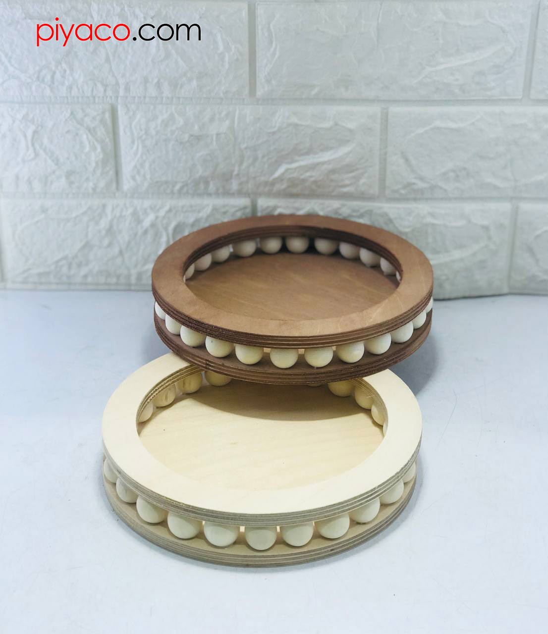 سینی گرد کوچک با طرح مهره