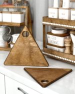 تخته سرو آویز دار طرح مثلث